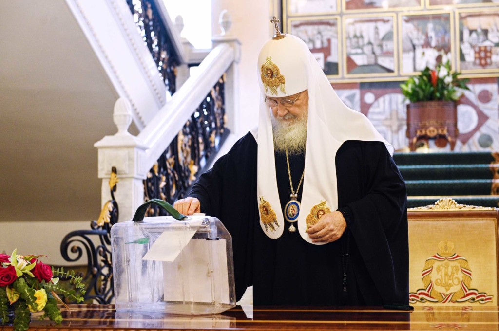 Святейший Патриарх Кирилл принял участие в голосовании